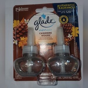 Glade Cashmere Woods Scented Oil Refills